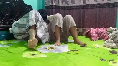 Bangladeshi girl room date night sex
